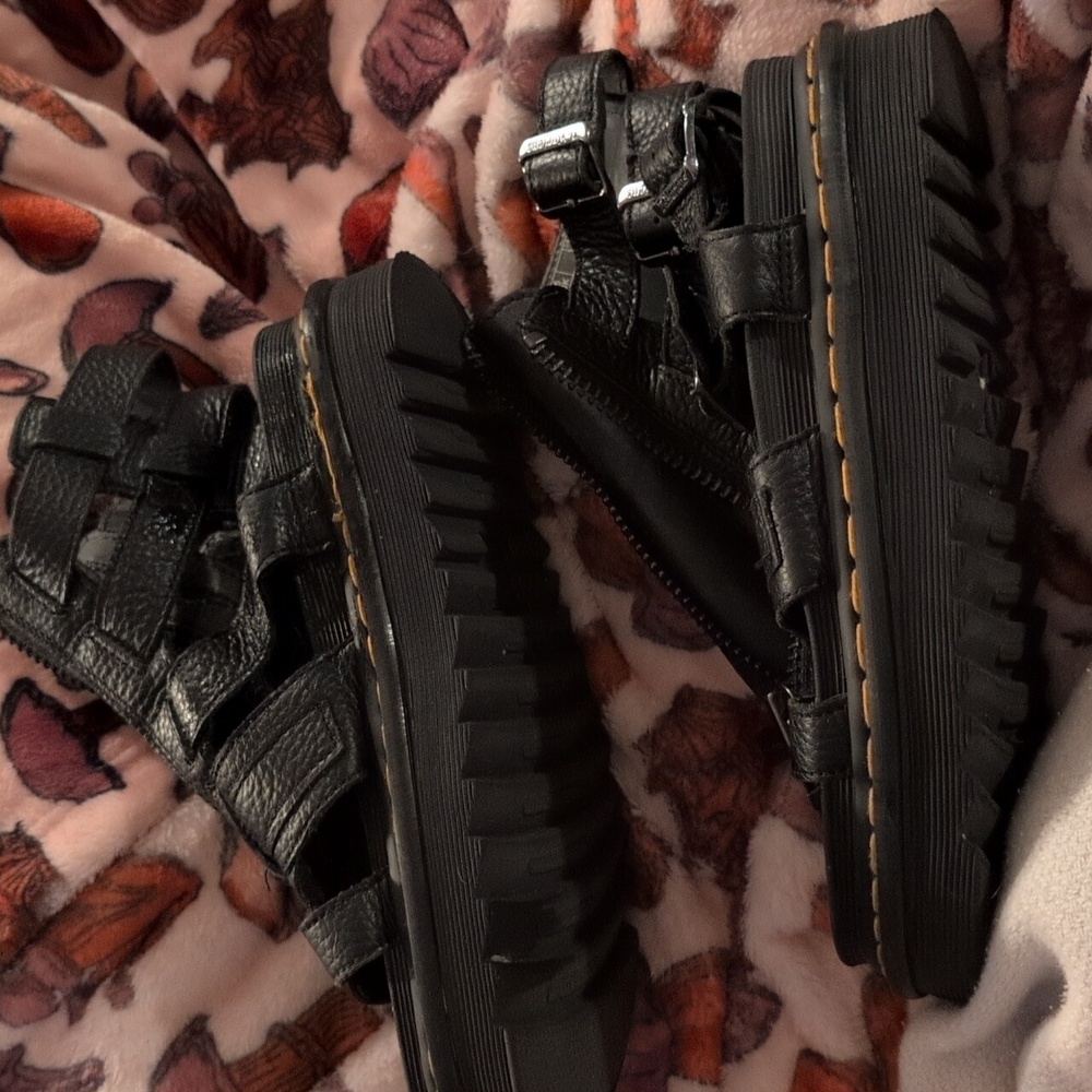 Dr. Martens Gladiator Sandals Olson - Picture 13 of 16